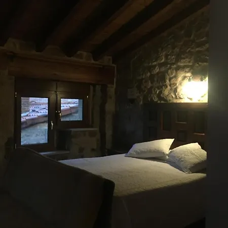Rural Nubes Hotel Salas De Los Infantes